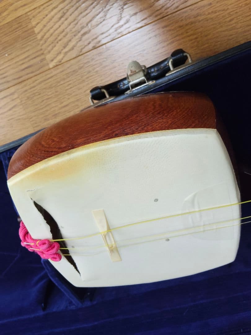 三味線　細棹　ハードケース付き　年代物　ヴィンテージ　昭和