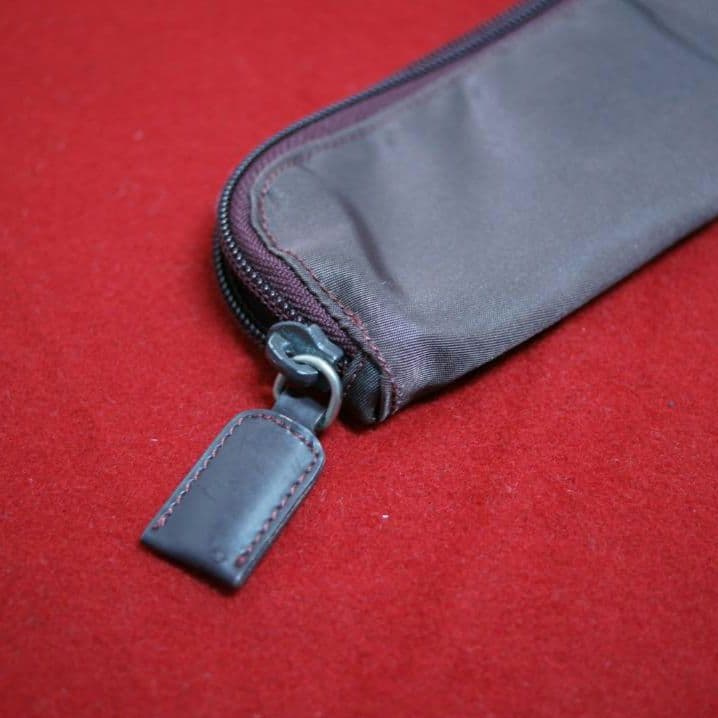 PRADA ペンケース ナイロン トライアングル プラダ ダークブラウン