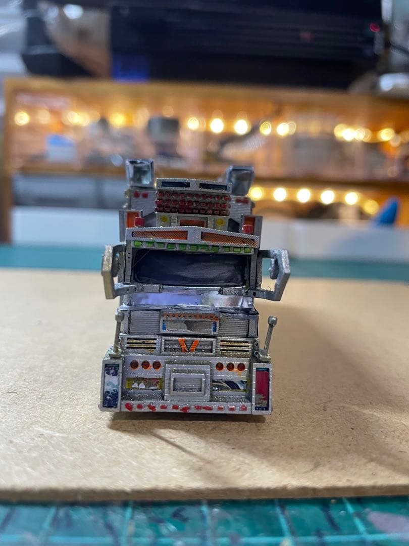 CATTLE TRANSPORTER 改装1/64 デコトラ