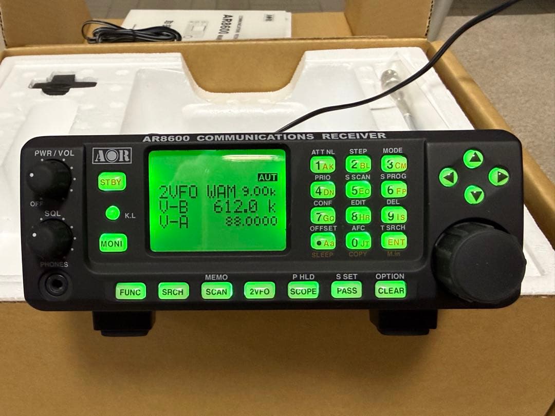 AOR 広帯域受信機 AR8600 MARK2