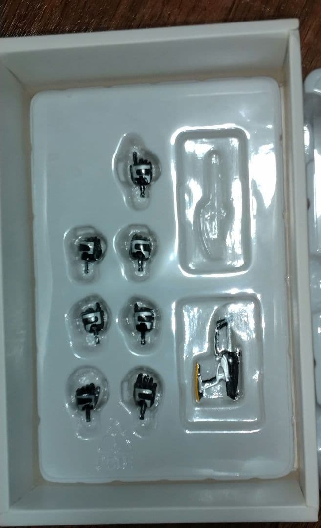 S.H.Figuarts 真骨彫製法 仮面ライダーダークカブト