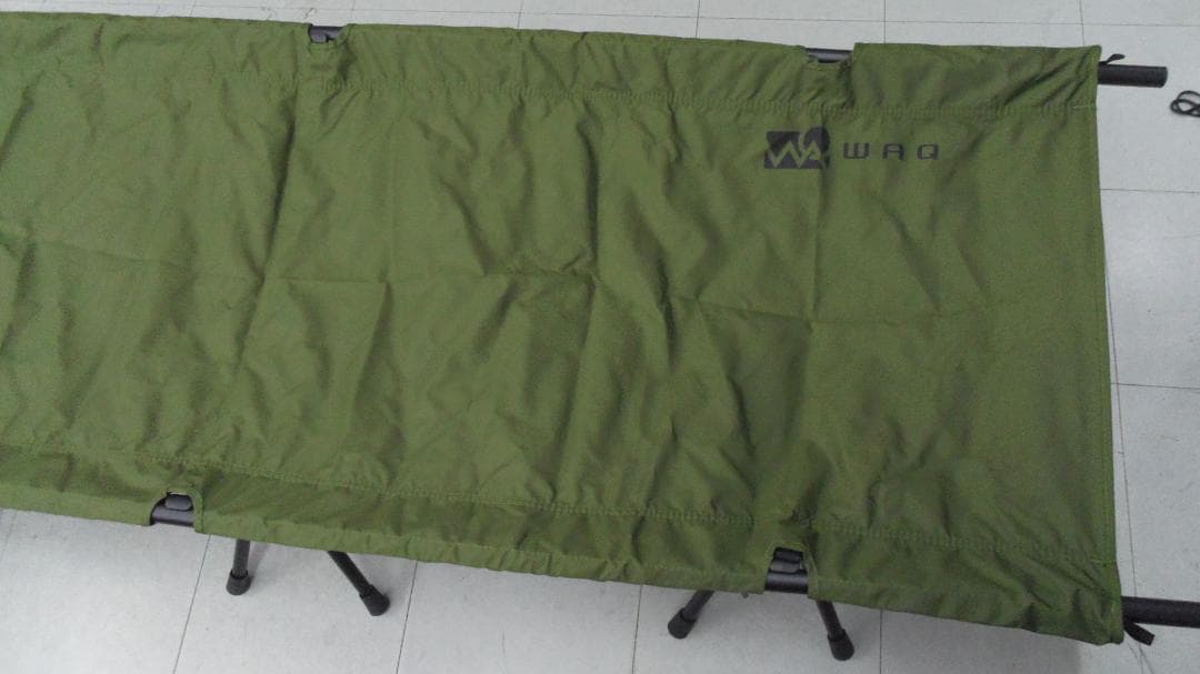 【【中古品】WAQ 2WAY キャンプ コット　軽量 折りたたみベッド ベンチ