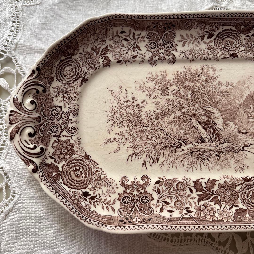 ドイツ　アンティーク　ヴィンテージ　ビレロイ&ボッホ　ケーキプレート　ブラウン