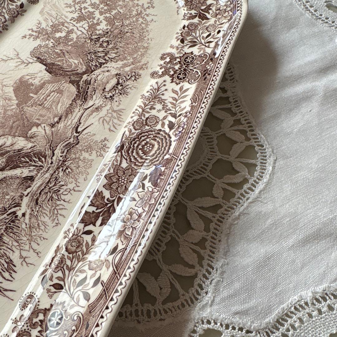 ドイツ　アンティーク　ヴィンテージ　ビレロイ&ボッホ　ケーキプレート　ブラウン