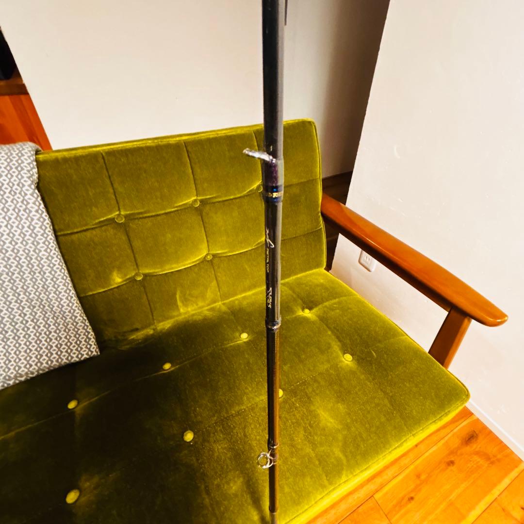 【極美品】ダイワ メタリア　カットウ　H-142