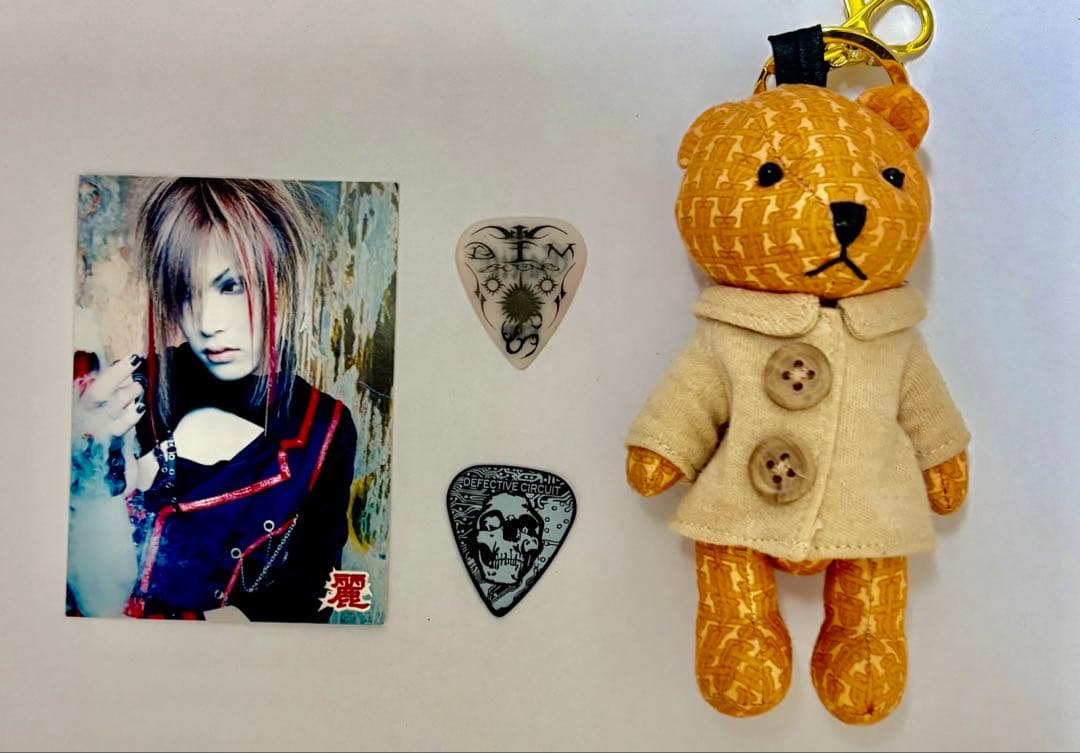 the GazettE 麗 ベアキー・使用済ピック・直筆サイン・トレカ