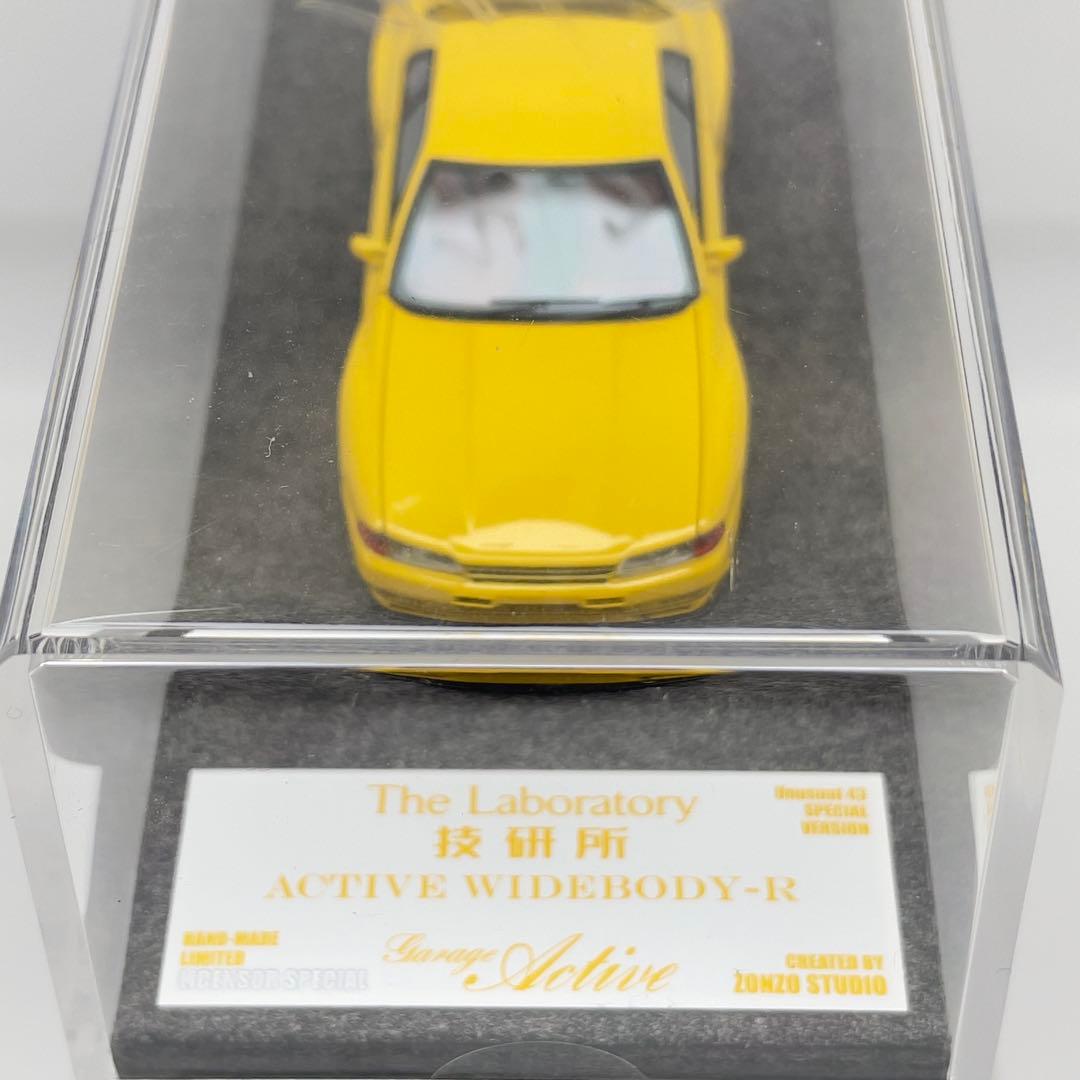 ミニカー ZONZO STUDIO 1/64 R32 YELLOW licensor