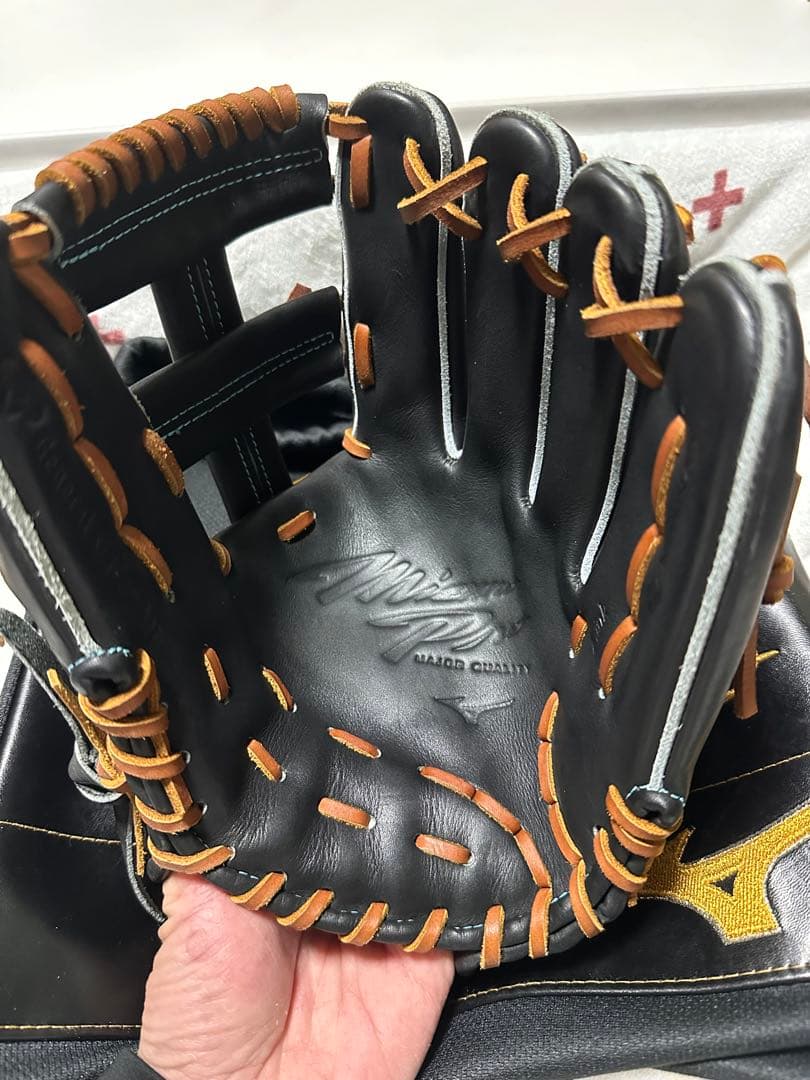 Mizuno Pro 硬式グローブ