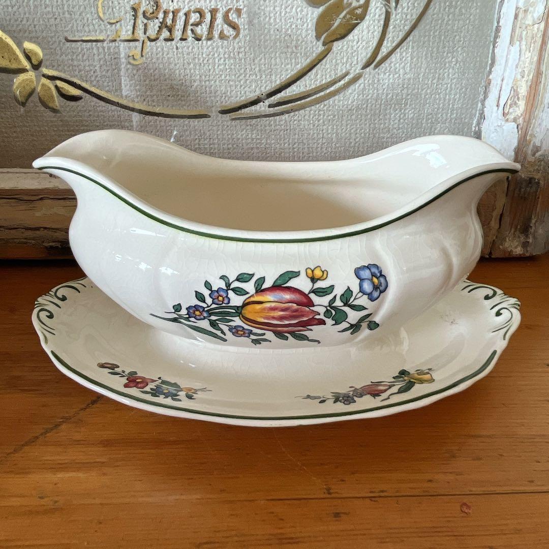 ビレロイボッホ　ストラスブールの花柄ソーシエール