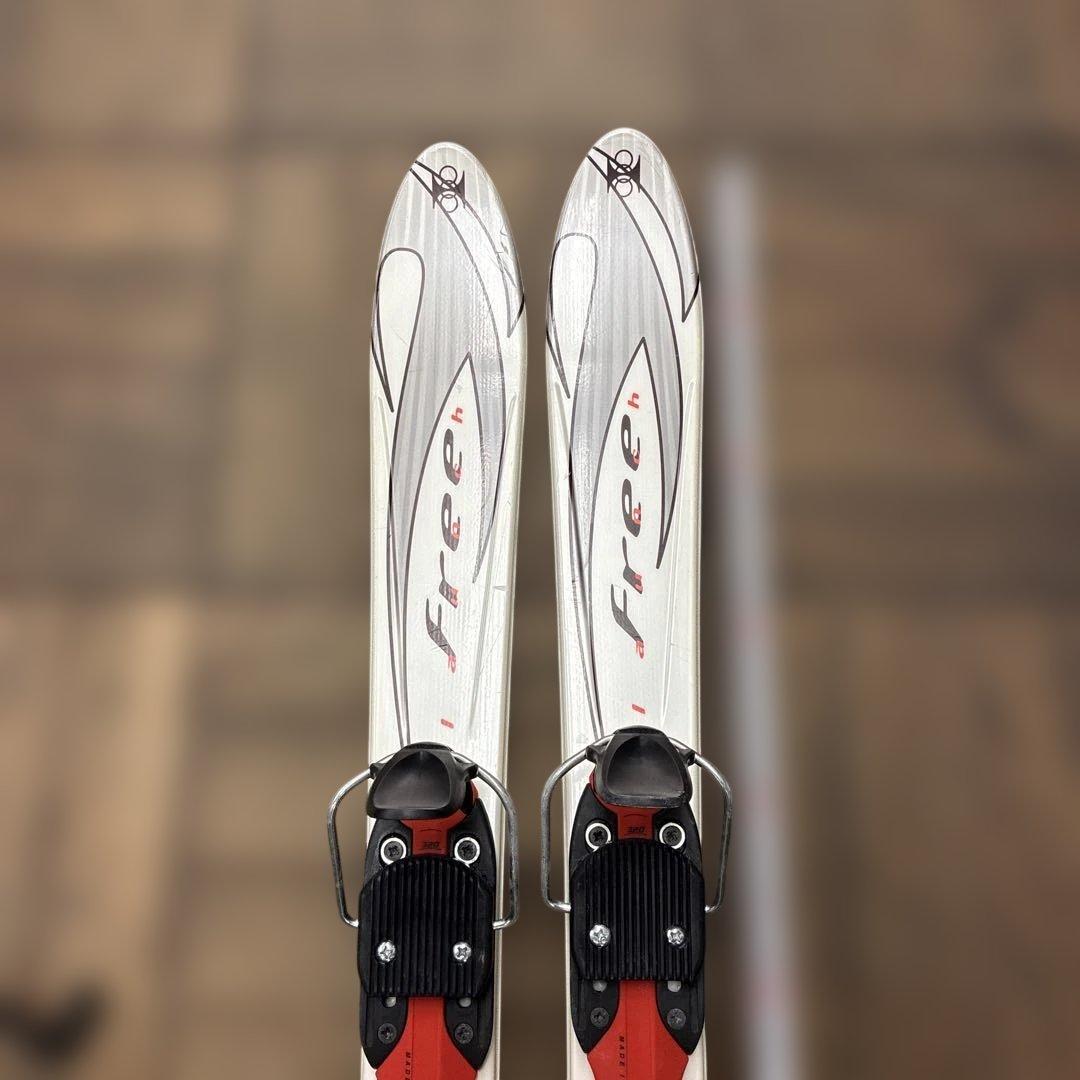 Hart free ショートスキー板 ホワイト/レッド　整理番号階