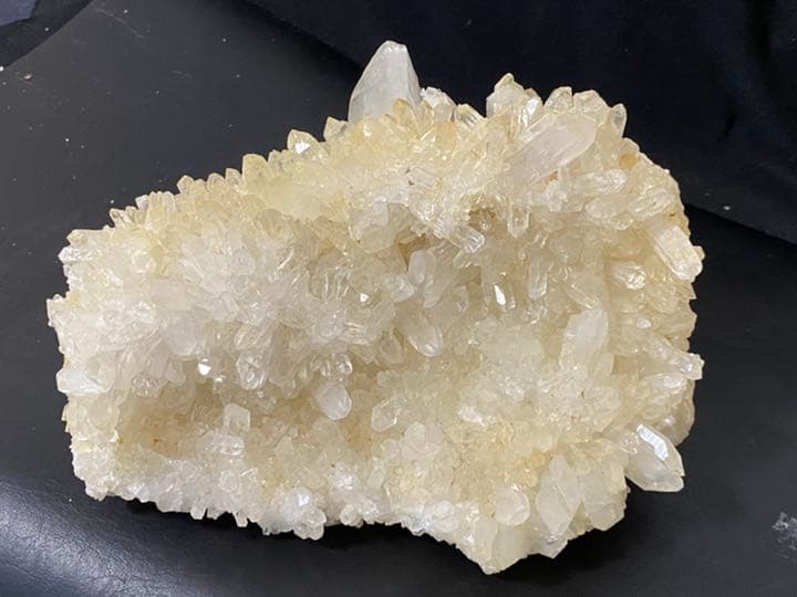 ヒマラヤ水晶　 水晶クラスター　1.48kg 両面