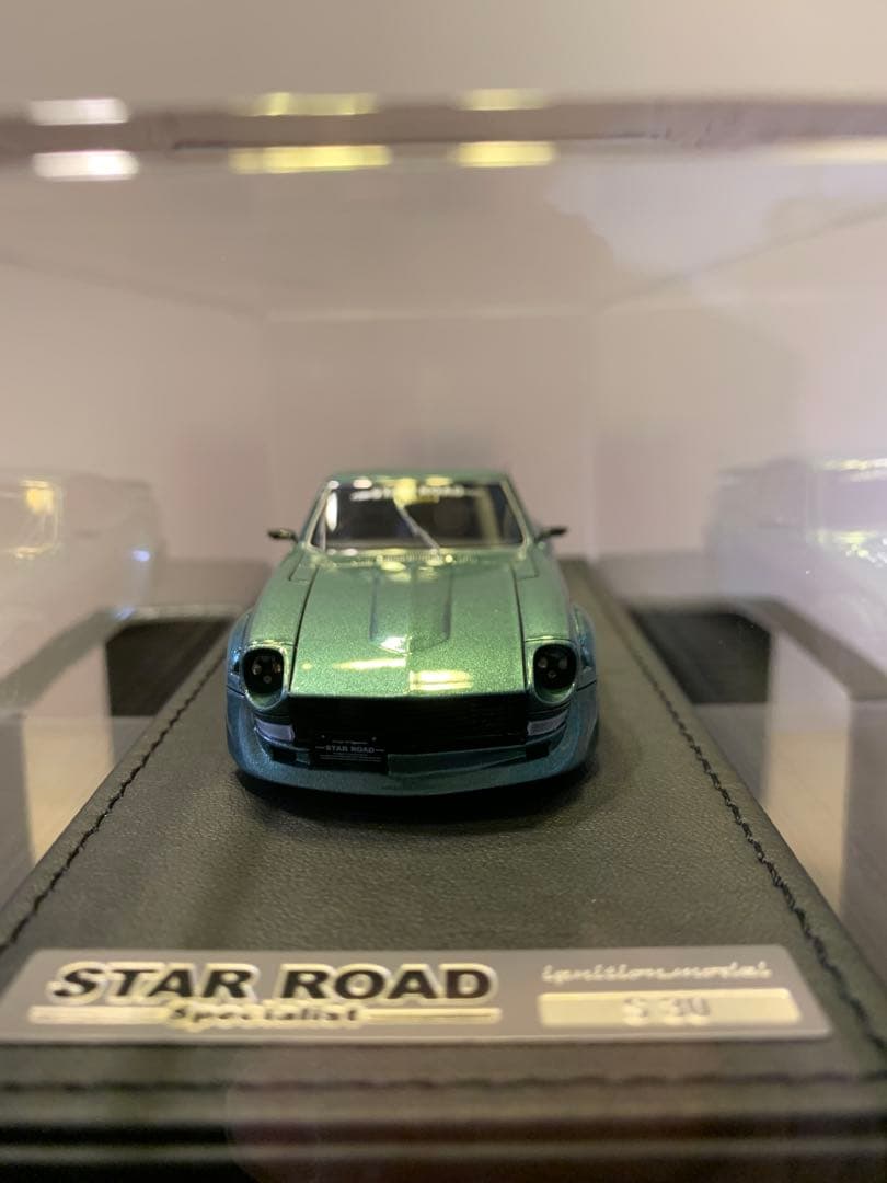イグニッションモデル　1/43 フェアレディZ S30 スターロード　グリーン