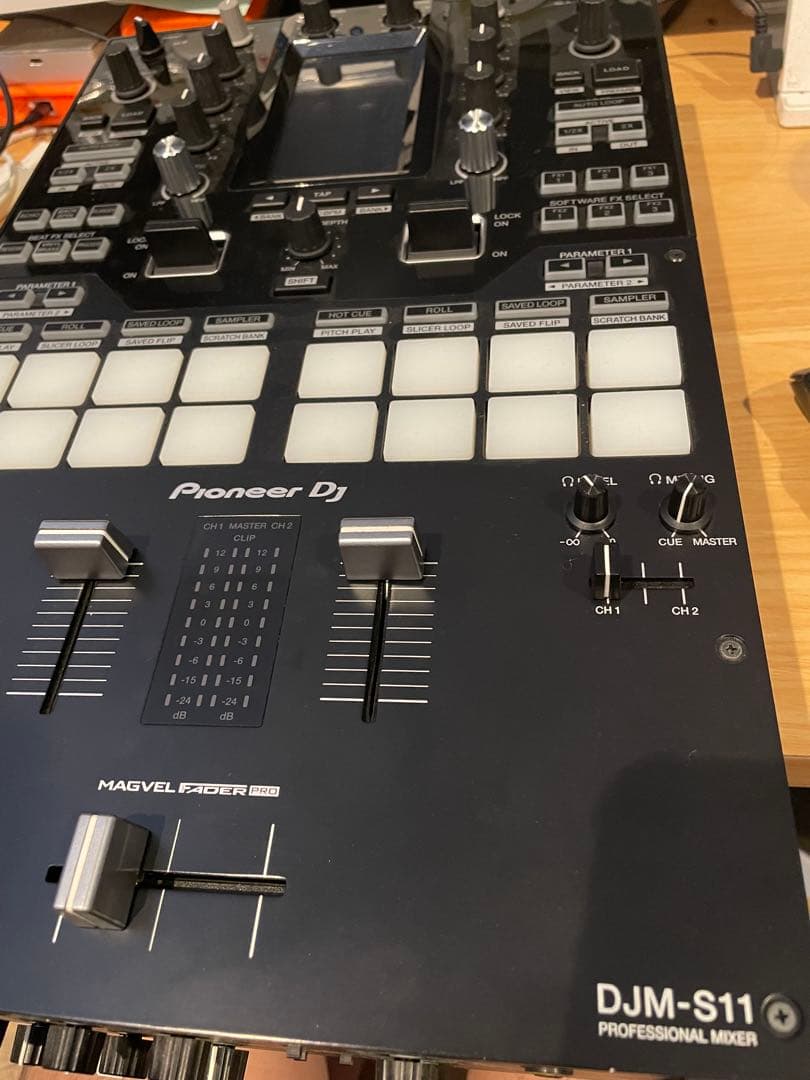Q*a様 Pioneer DJ(パイオニア) / DJM-S11