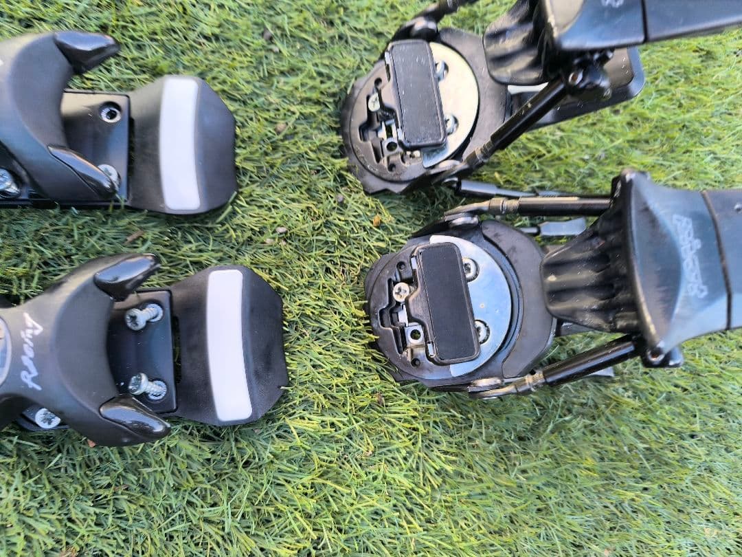 タッキー LOOK Pivot 18 ビンディング ルック P18