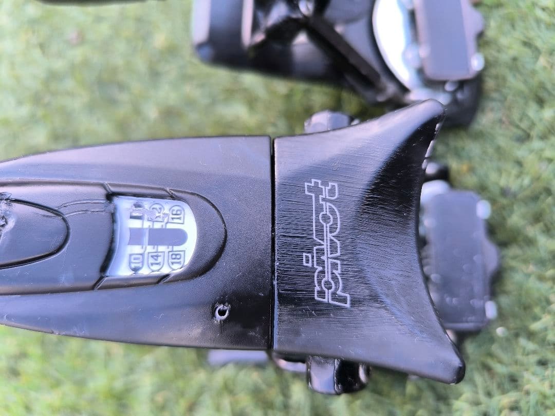 タッキー LOOK Pivot 18 ビンディング ルック P18