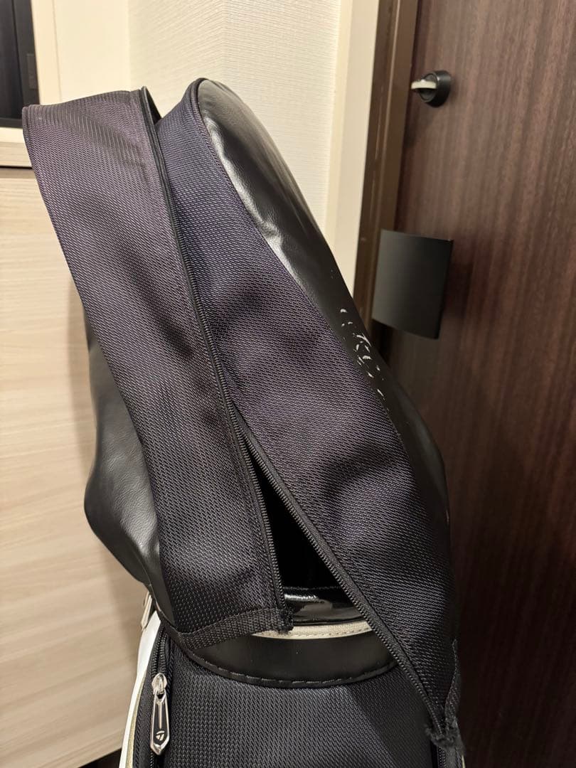 テーラーメイド　キャディバッグ　SY202