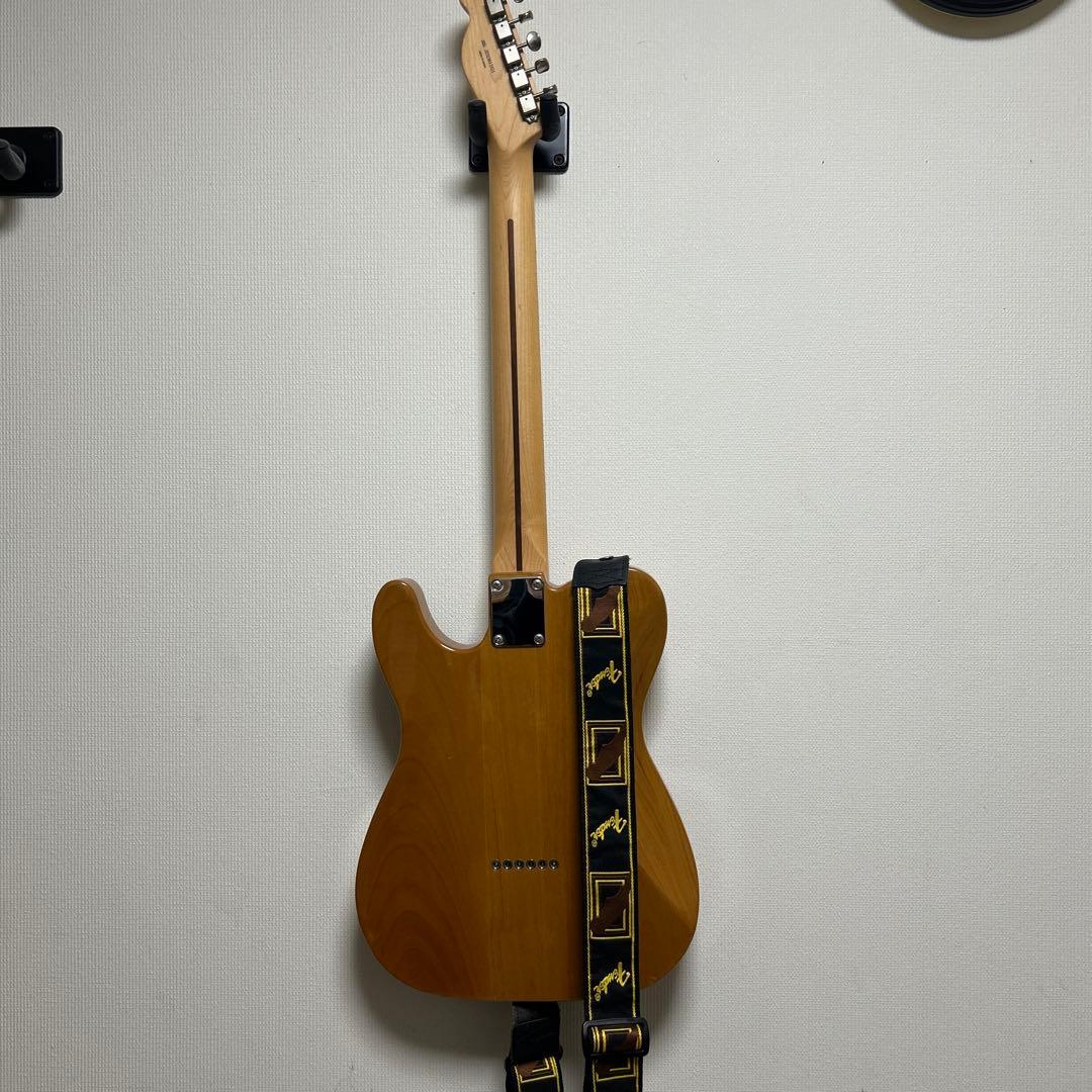FENDER Hybrid II Telecaster ストラップ付き