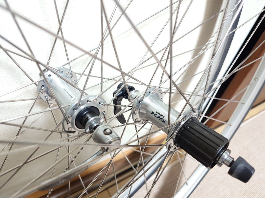 アラヤAR-713シマノ105(HB-5800)パナレーサー700×25c