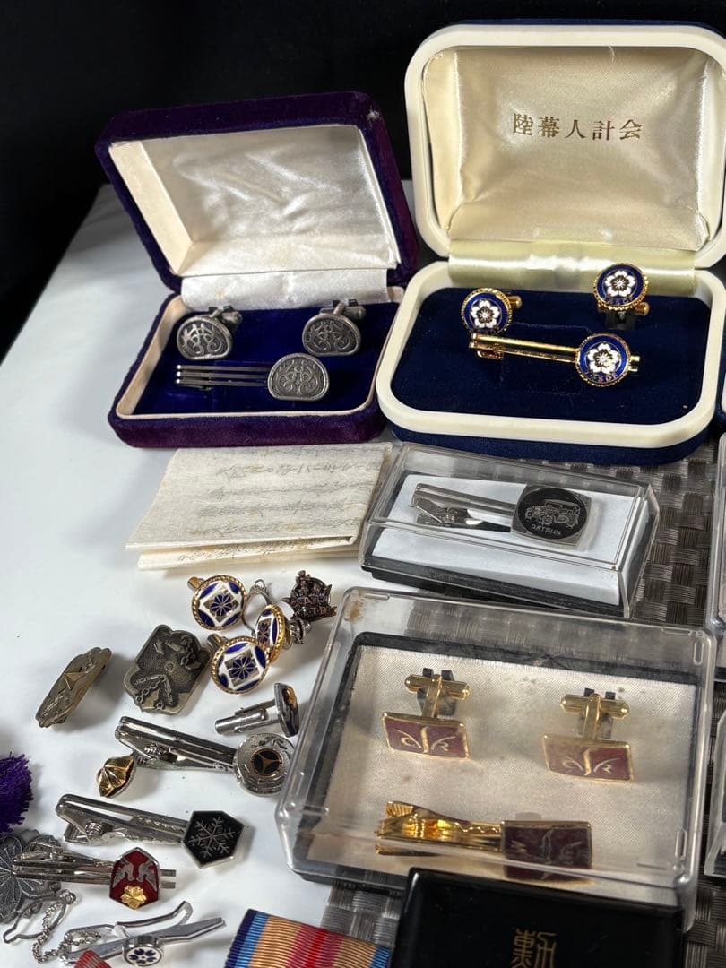C056 メダル・バッジセット多数　勲章