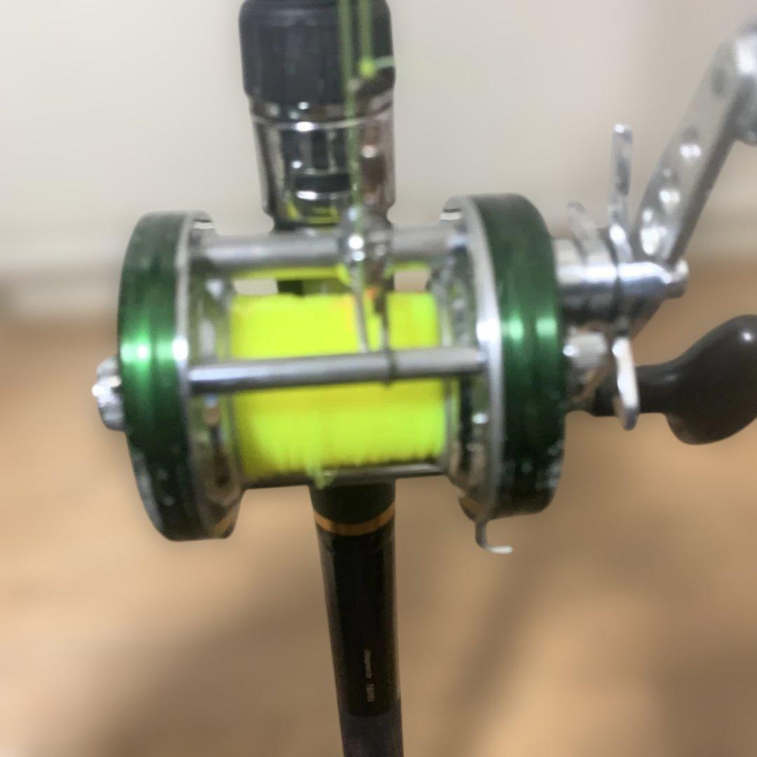 【引取時割引】両軸セットイングラム580 ブラックエデ4号アブ6500 ロケット