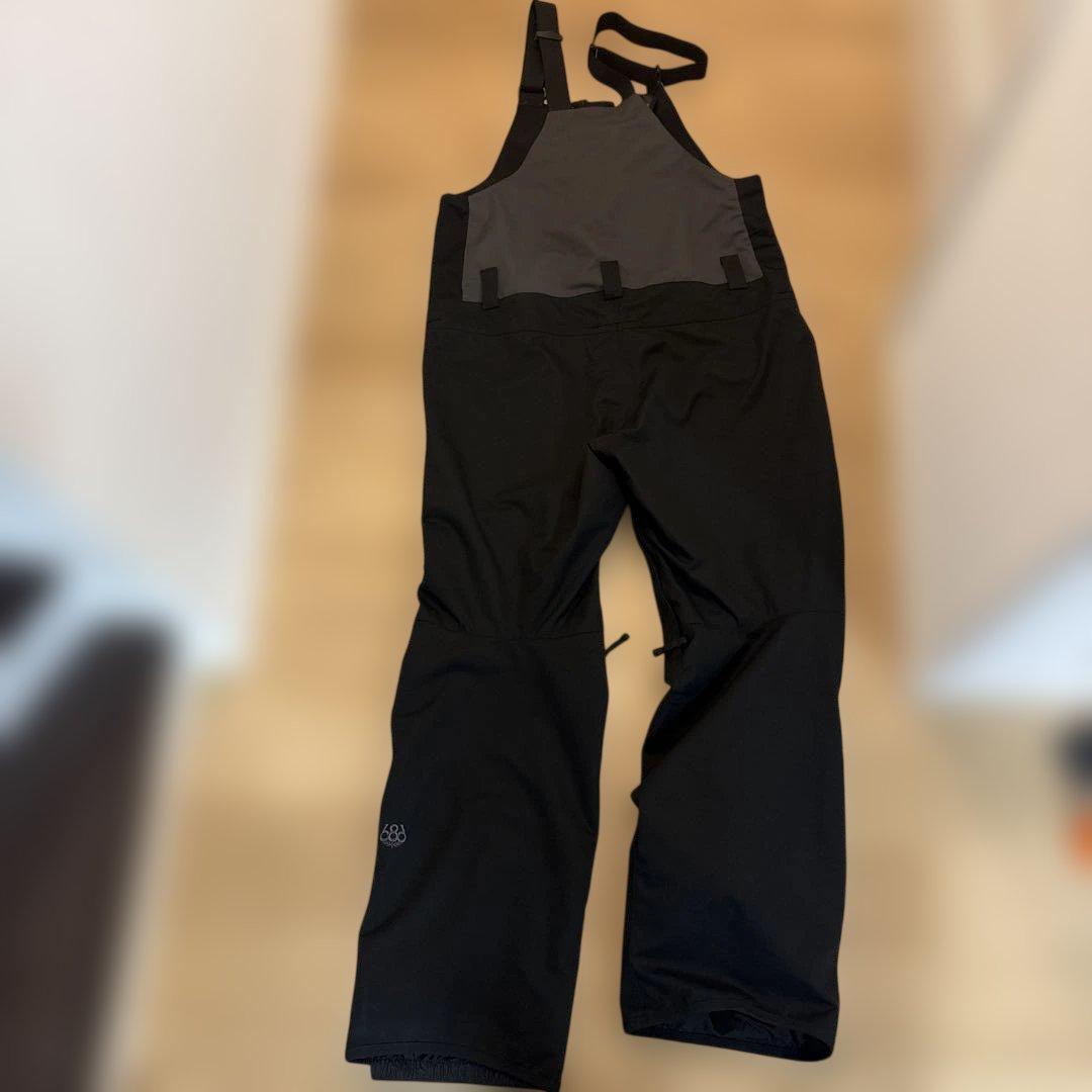 686 スノーボードウェア　オーバーオール スノボ　ビブ　BIB