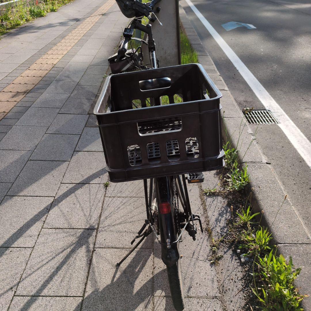 ベロスター　配達仕様電動アシスト自転車 シティタイプ 黒　バッテリー２個セット