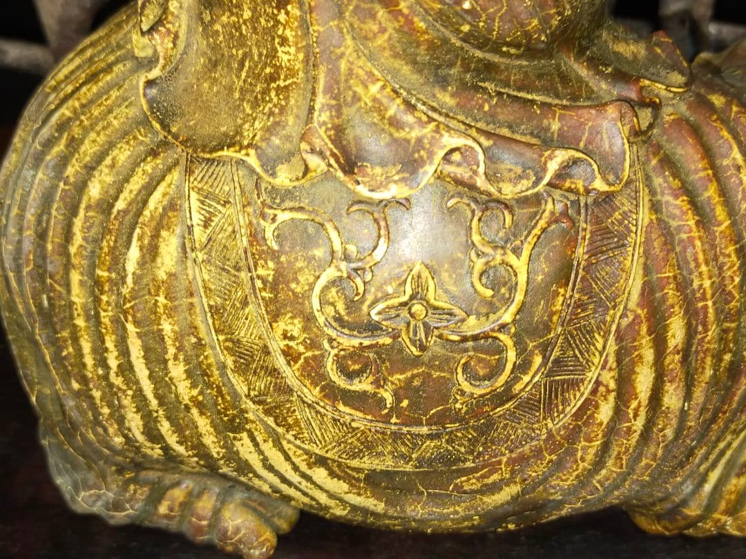 ♥値下げ！中国　石彫　彫刻作品　２．５ｋｇ　獣　達磨　石製　骨董　古玩