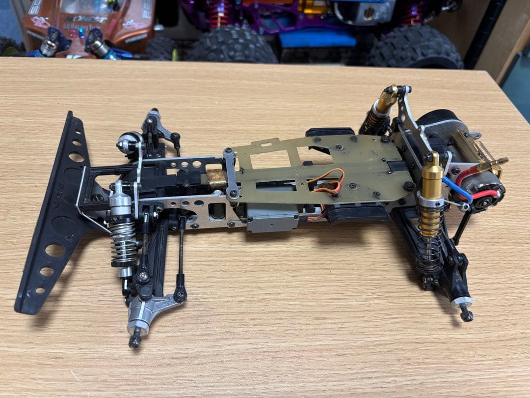 ア*ベ様 京商 ラジコン シャーシ ジャンク当時物 オプティマ？