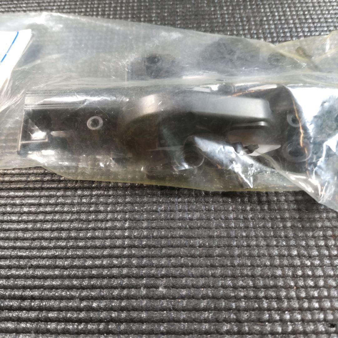 DB01 カーボン強化L部品（センターカバー）