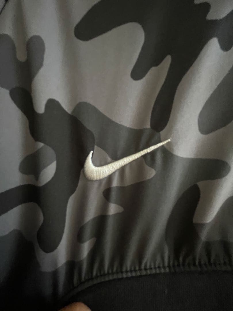 F.C.R.B. x NIKE カモブラック　スウェットパーカー XL