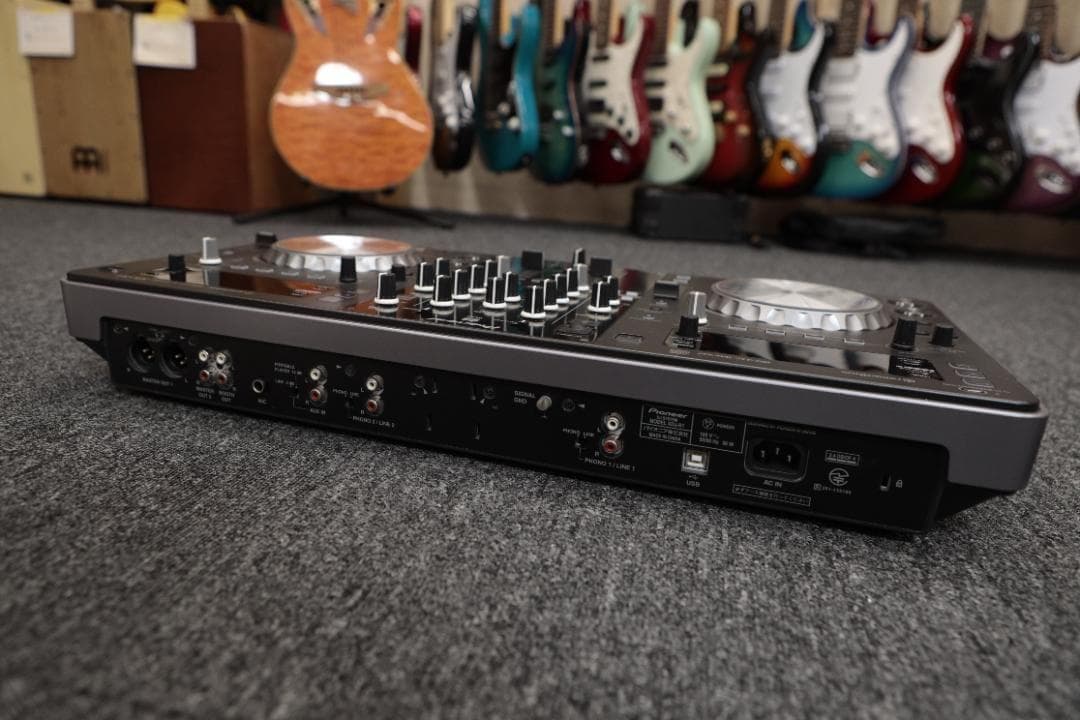 【9332】 Pioneer XDJ-R1 PCDJ DJコントローラー