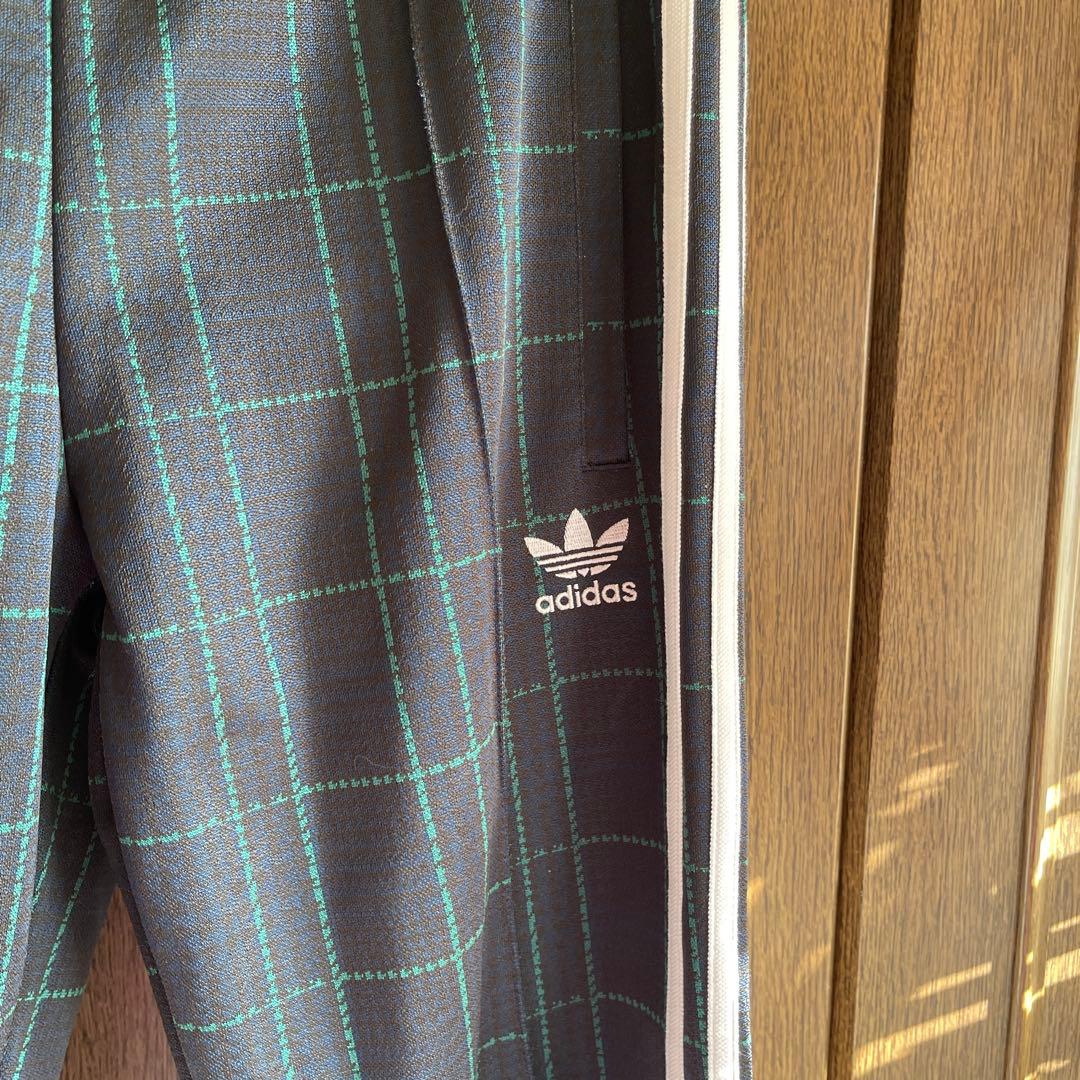 adidas トレフォイルロゴ　チェック柄 トレーニングパンツ