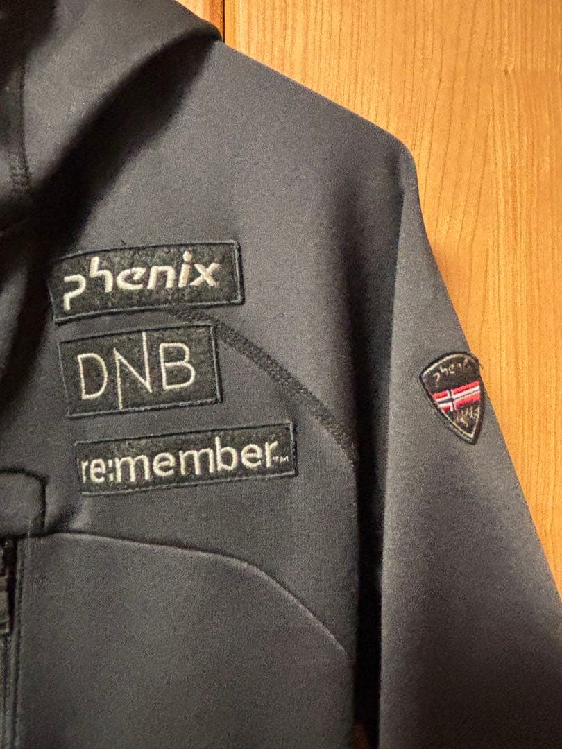 phenix フード付き［スキーウェア ］ミドルレイヤー黒