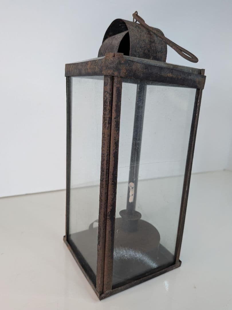 【 ヴィンテージ 】 オイルランタン／ガラスケース／吊り下げランプ