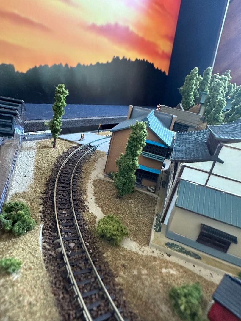 ジオラマ完成版精密鉄道風景模型 駅前横丁Nゲージ 現状品 鉄道模型完成品駅電車