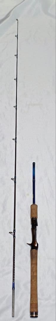 シマノ　ワールドシャウラ 青　15102R-2