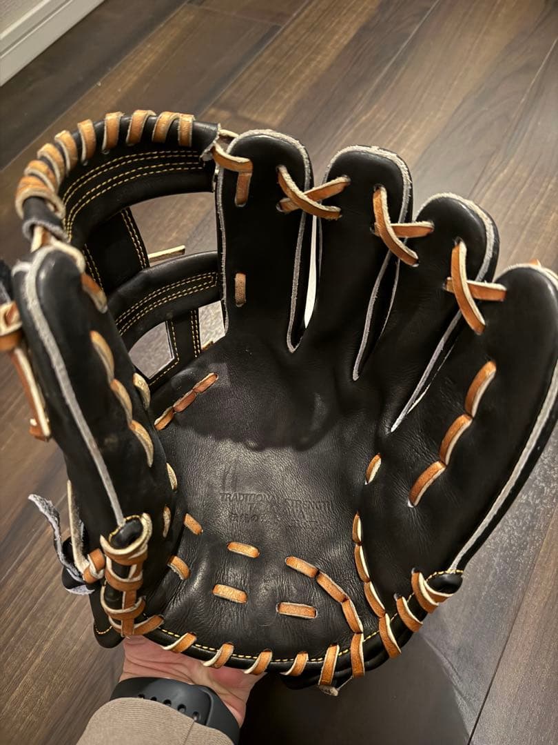 TAMAZAWA 硬式グローブ 黒/赤