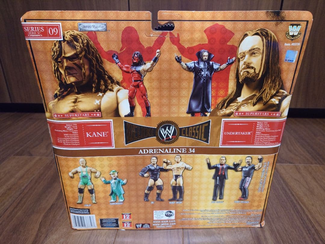 WWE Classic Superstars アンダーテイカー＆ケイン