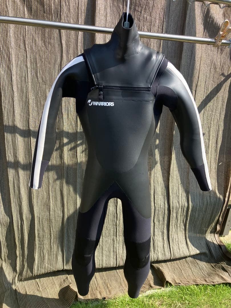 WAVEWARRIORS セミドライウェットスーツ