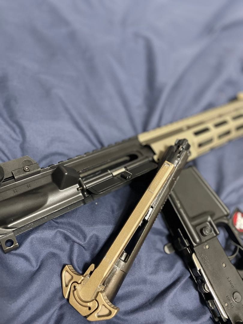 東京マルイ URG-I ガスブローバック ブラック/タン