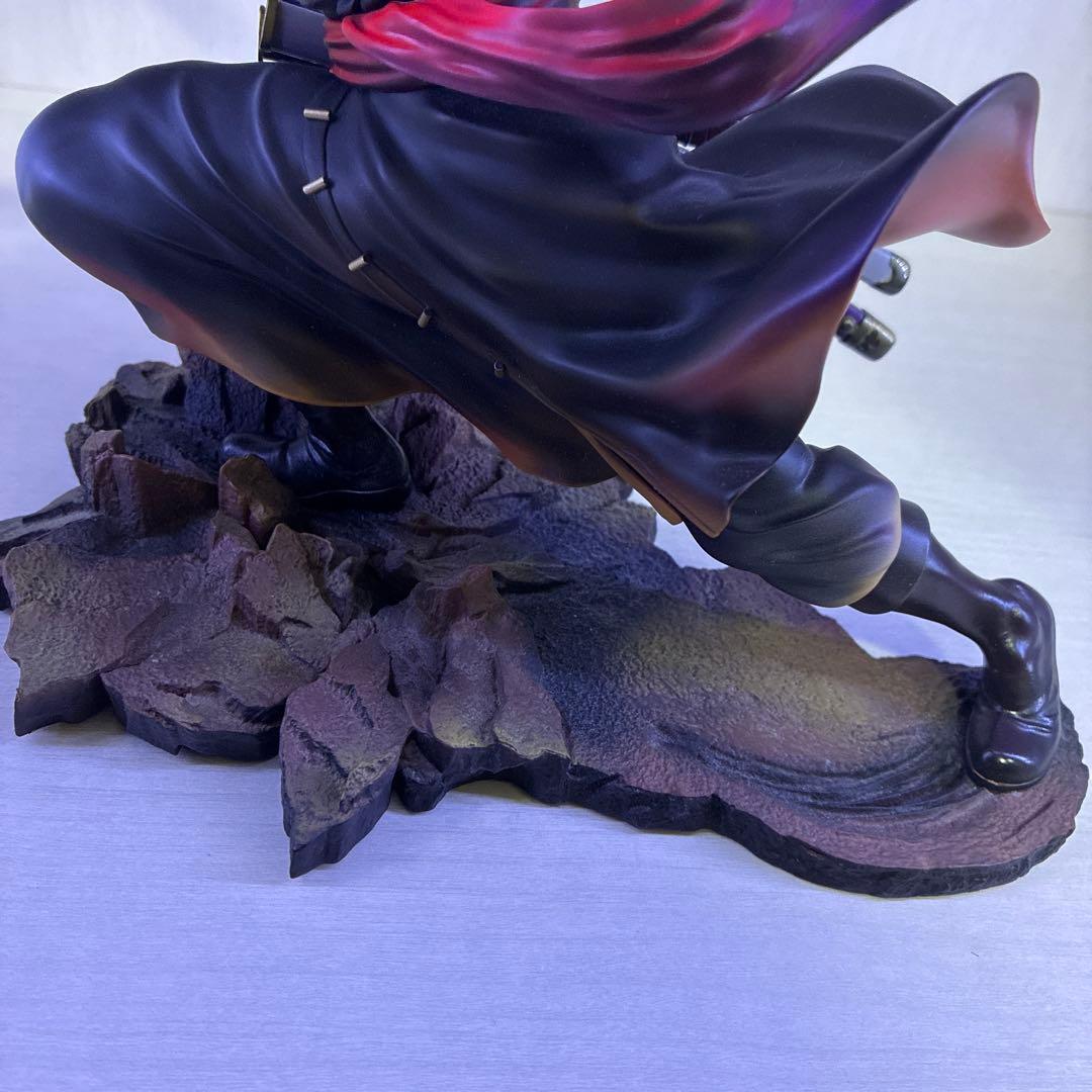 ロロノア・ゾロ Ver 鬼気九刀流 '阿修羅' フィギュア