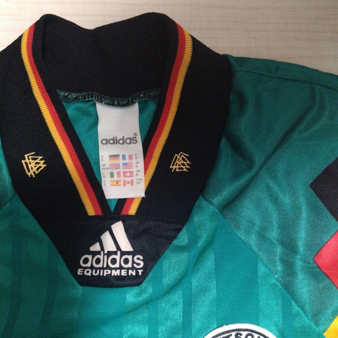1992ドイツ代表アウェイユニフォーム　アディダス 緑色 ストライプ シャツ