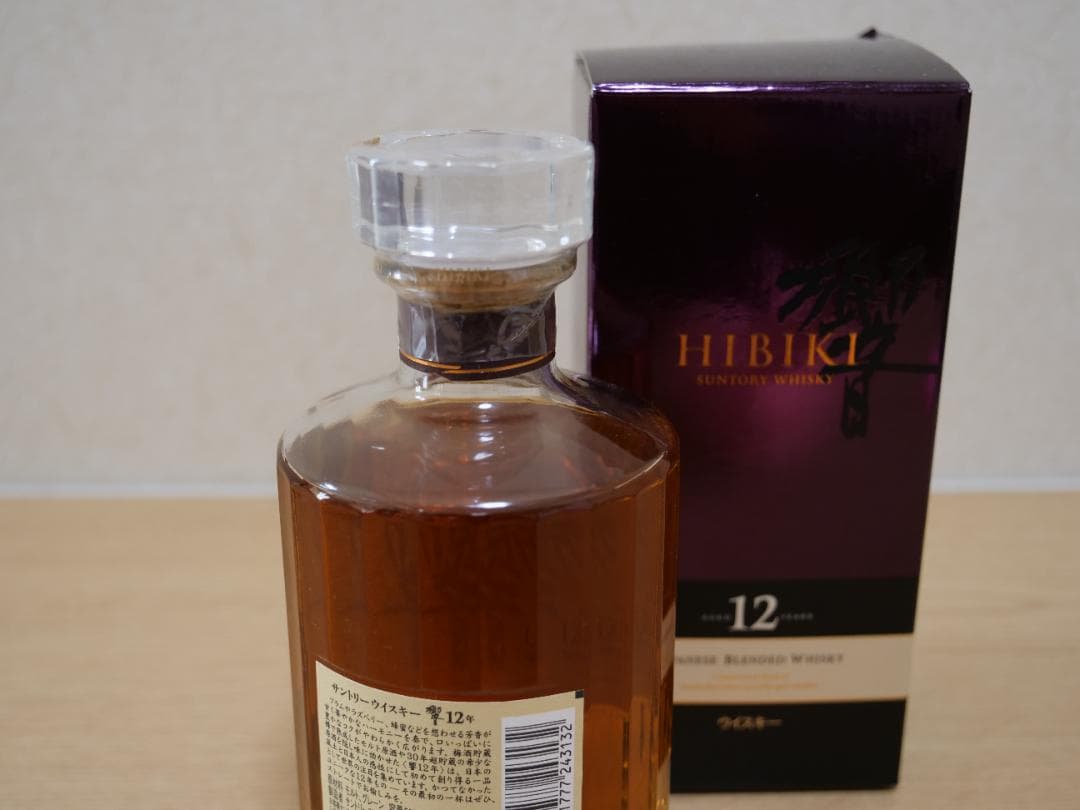 サントリー HIBIKI 響 12年 ウイスキー 500ml