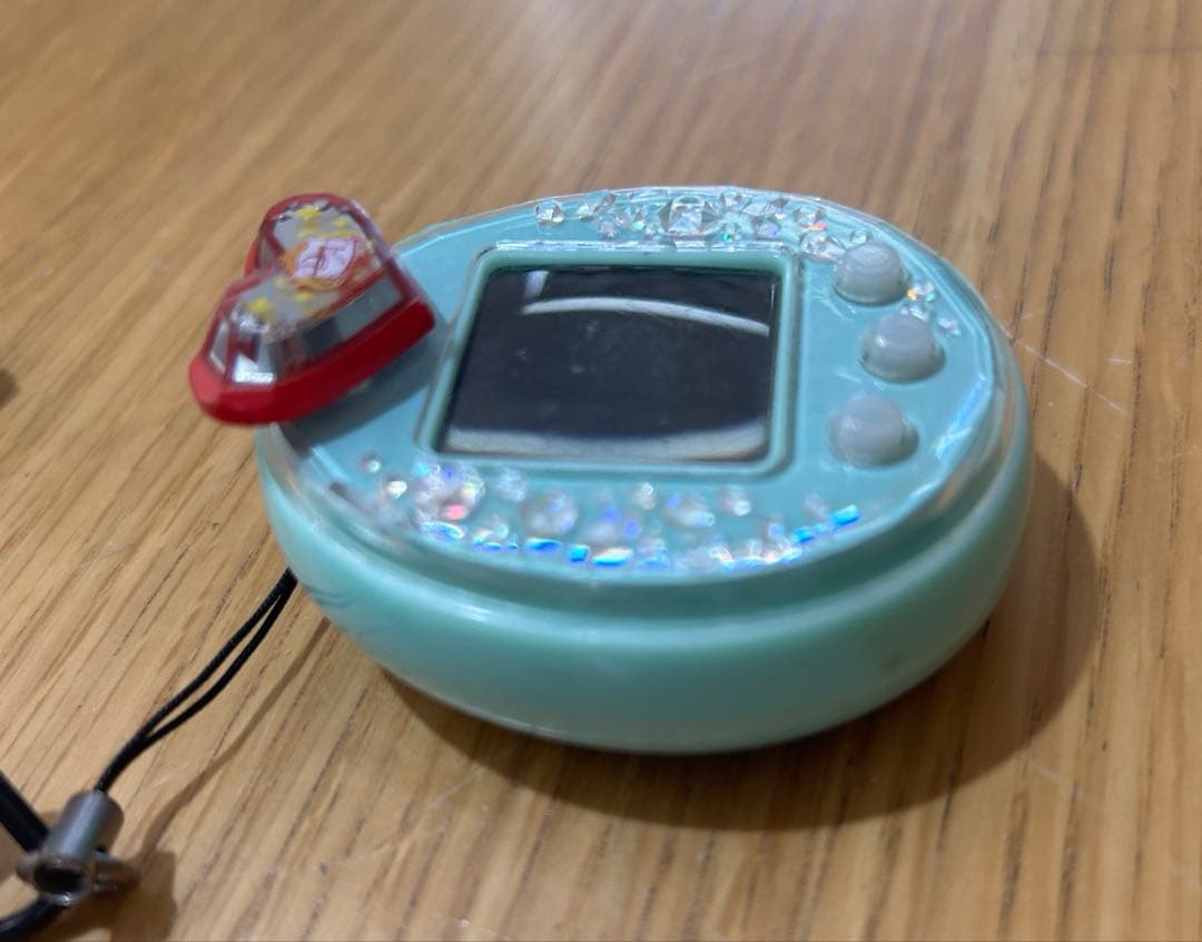 Tamagotchi P's たまごっちピース　本体 タマデコピアスアイカツ