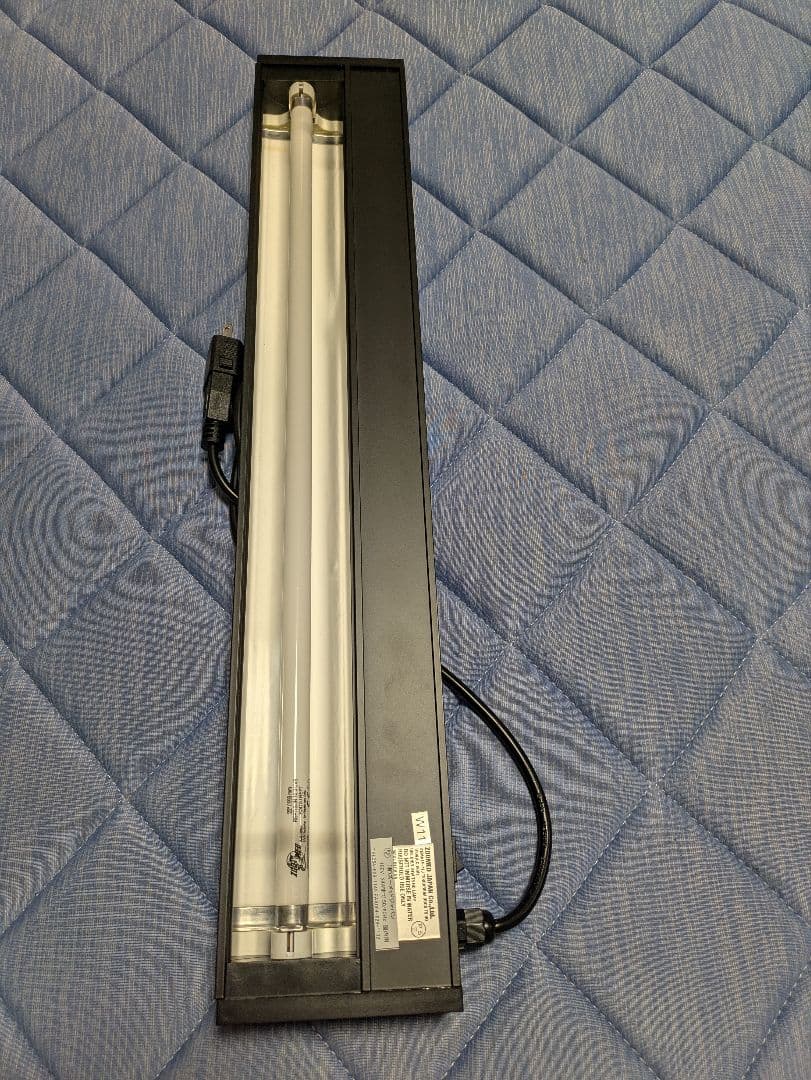 ZOOMED レプティサンテラリウムフード　T5HO 24W本体+蛍光管2本付き