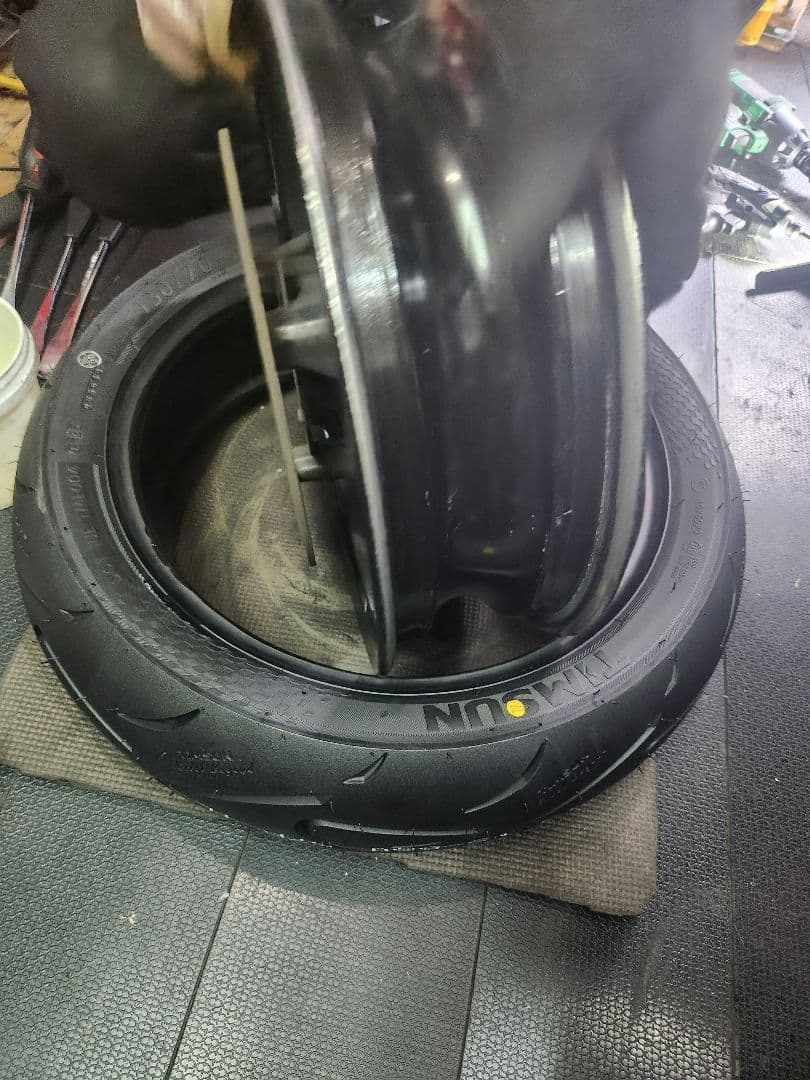 トリシティ　155CC マットブラック