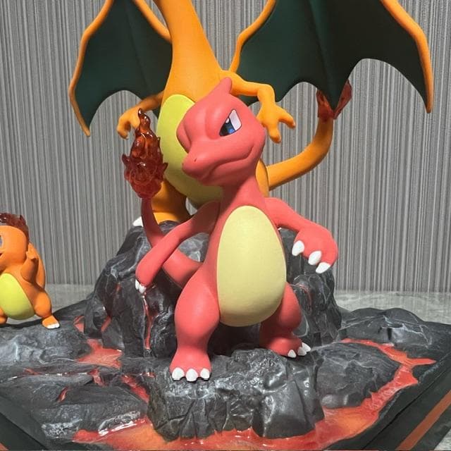 【 新品 】リザードン　リザード　ヒトカゲ　ガレキ　フィギュア　セット