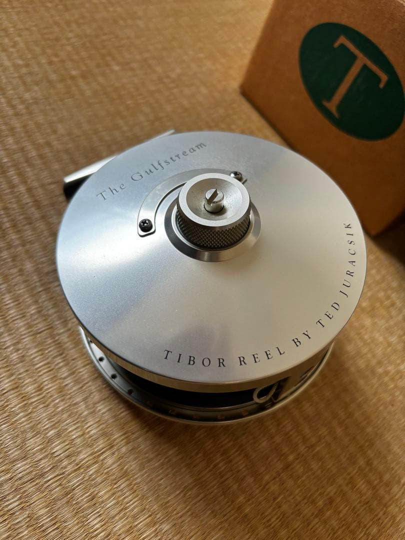 Tibor Reel フライリール ケース付き