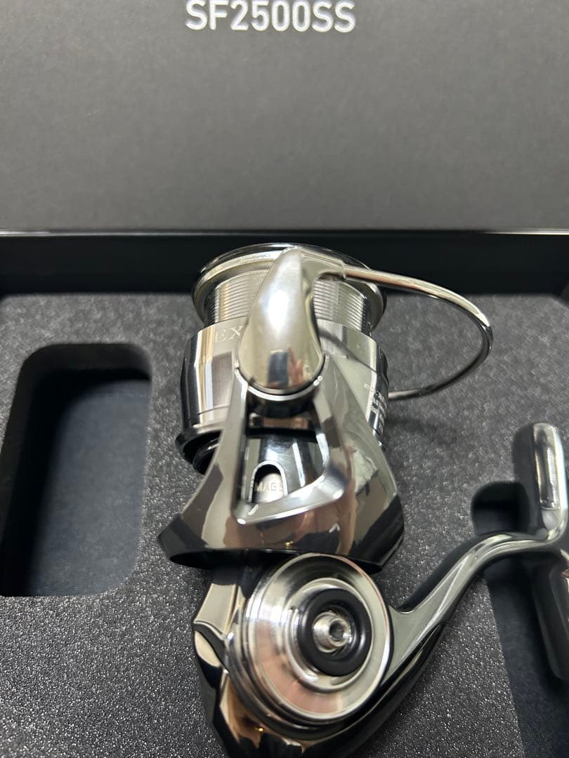 ダイワ イグジストSF 2500SS (オーバーホール済み)