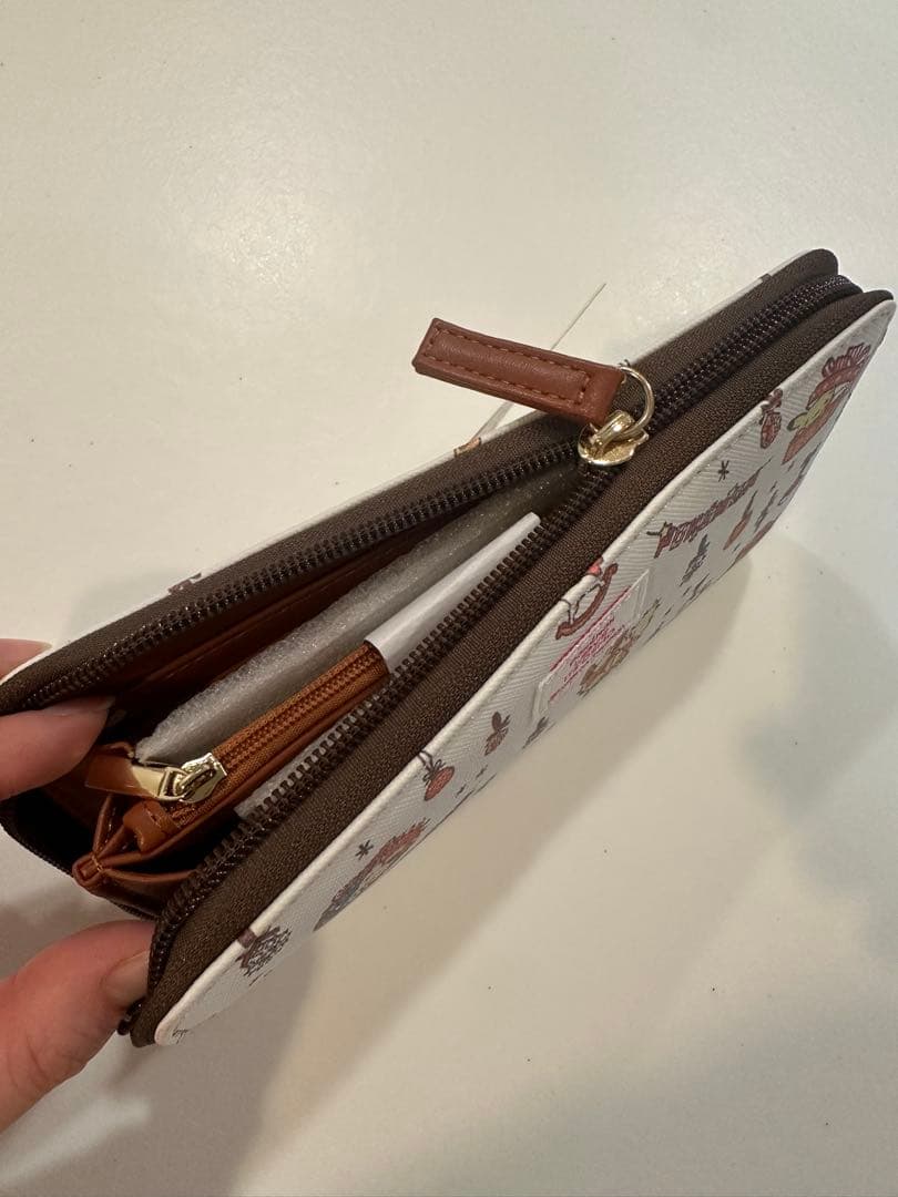 イッツデモ　ポケモン　クリスマスモーフ長財布